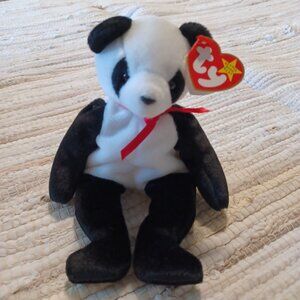 1997/1998 Fortune the Panda TY Original Beanie Baby